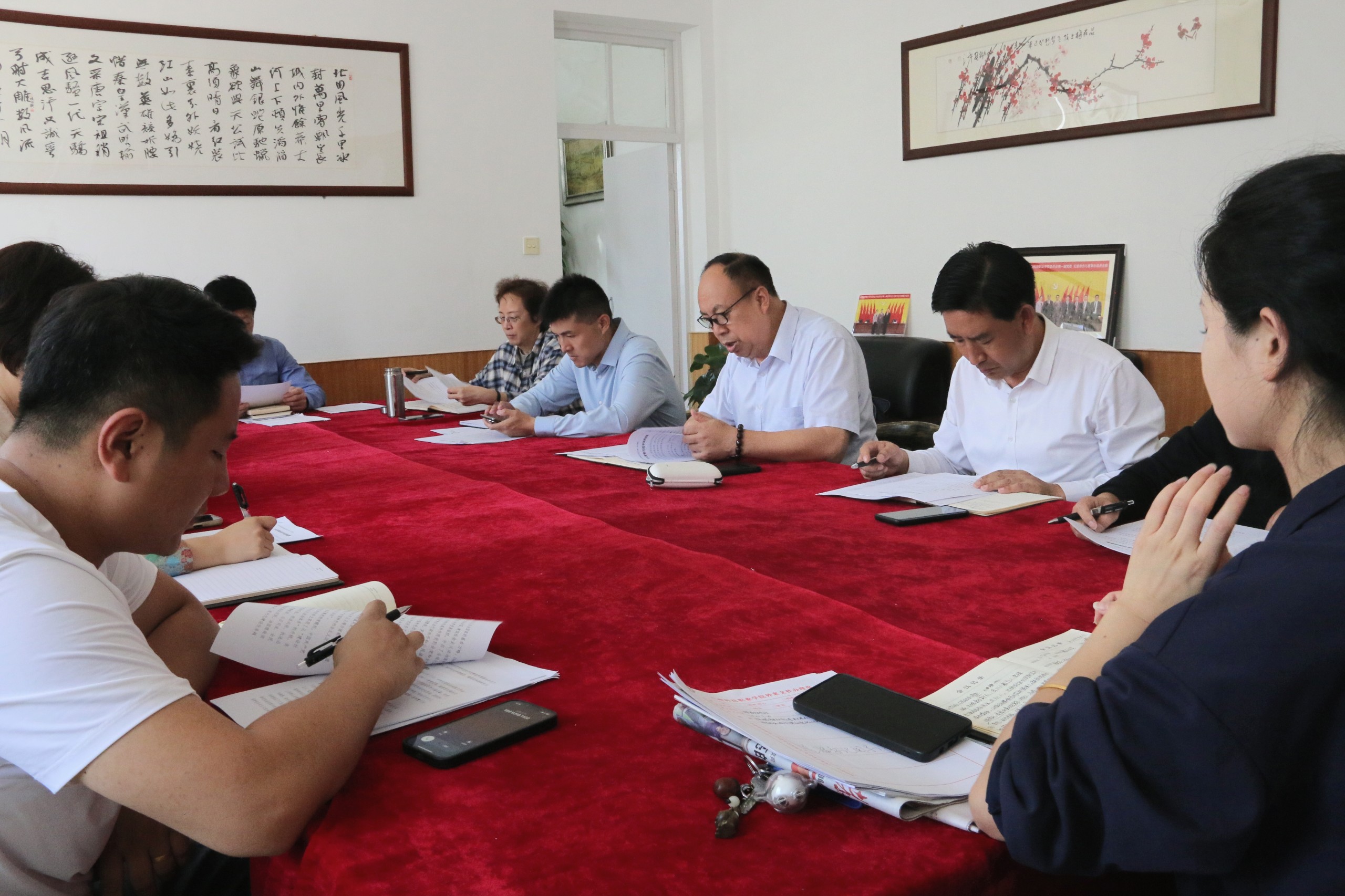 学院召开第十一次党委理论学习中心组（扩大）会议专题学习习近平法治思想