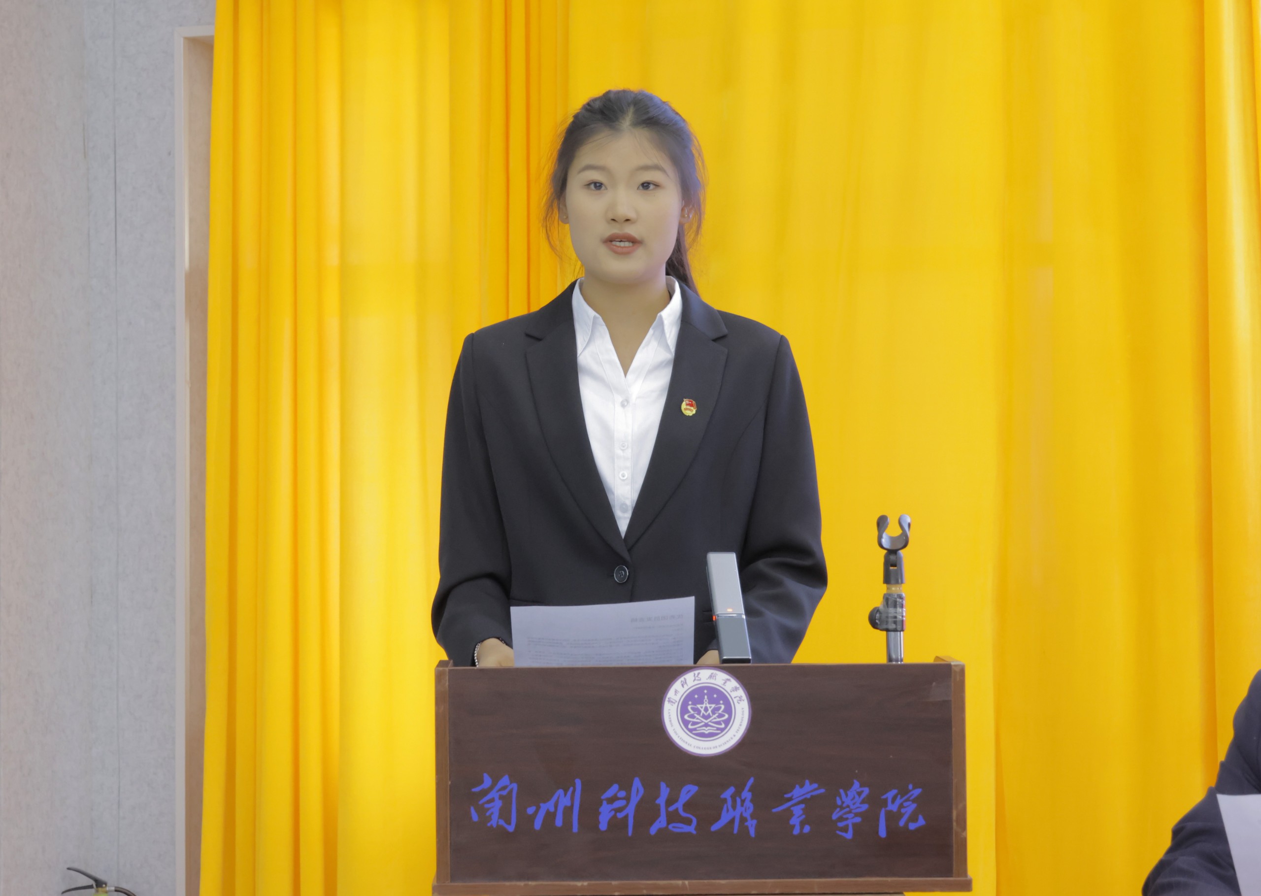 ff055acdd708e81b07b6ed5a66edaffa_副本.jpg