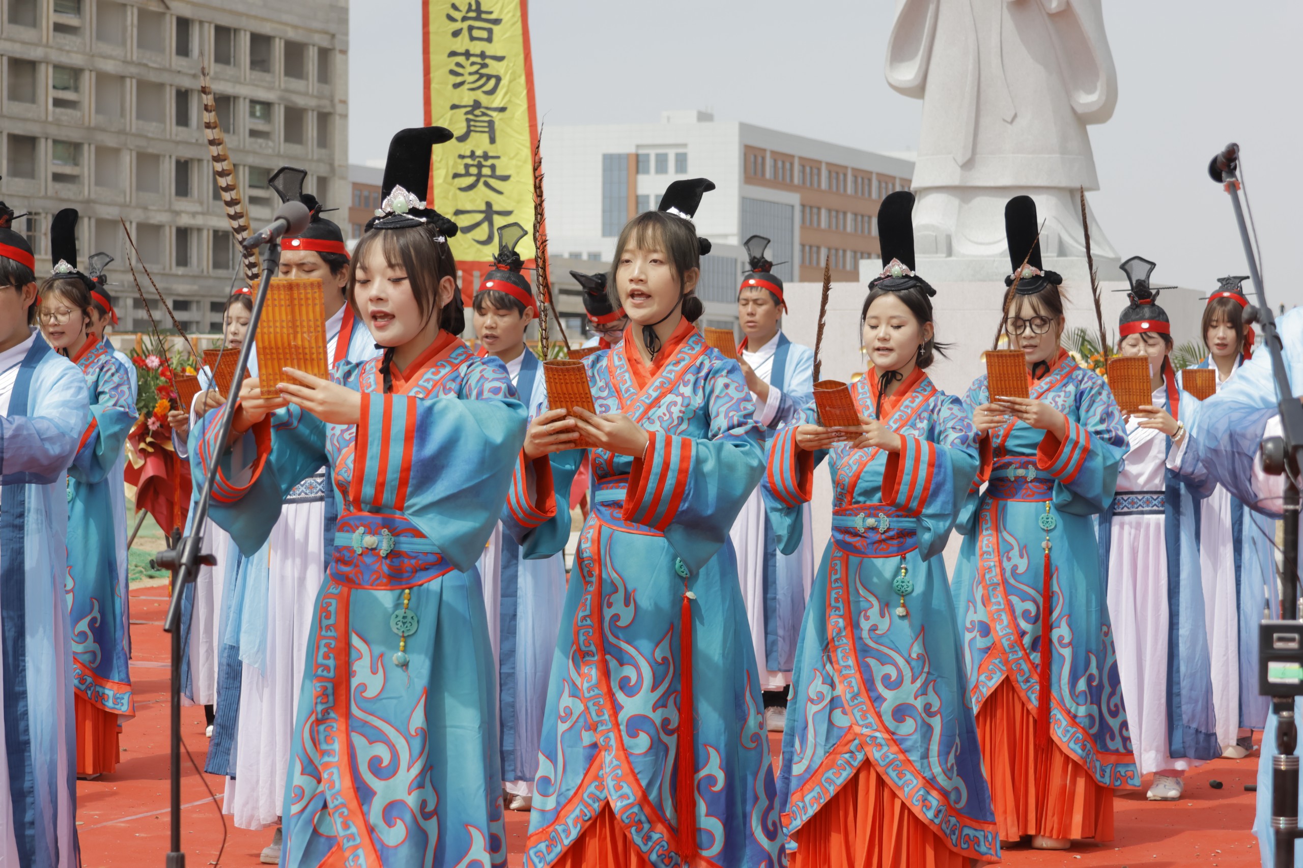 表演5.JPG